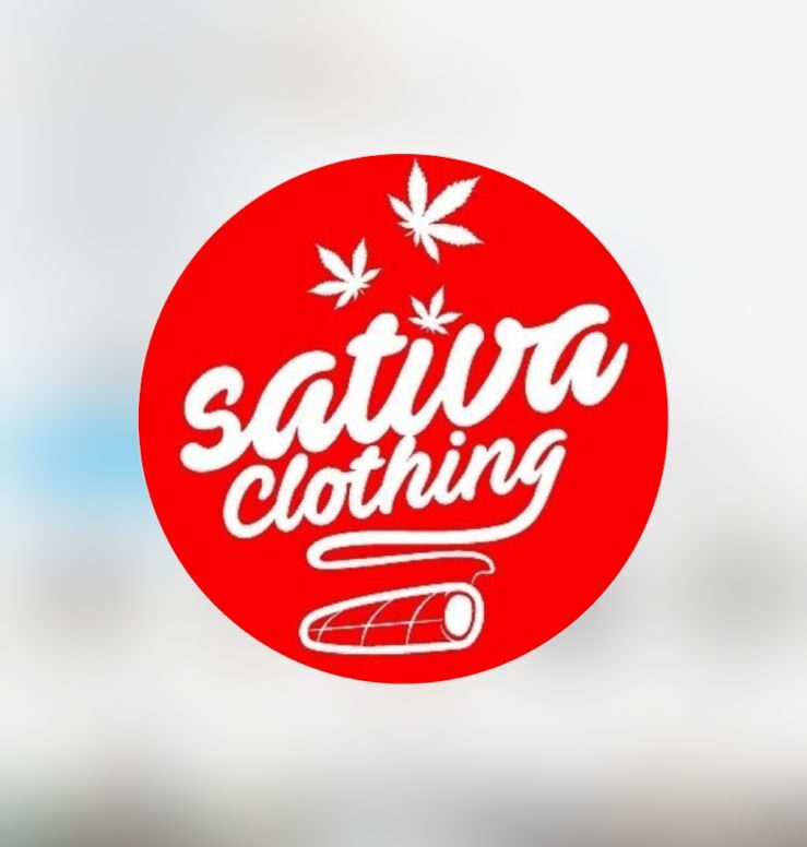 <img src="/wp-content/uploads/2024/04/Separador-Secciones-Horizontal-Fucsia.png"><span style="font-size:14px;">Sativa Clothing Colombia</span><br/>Arnold Roa